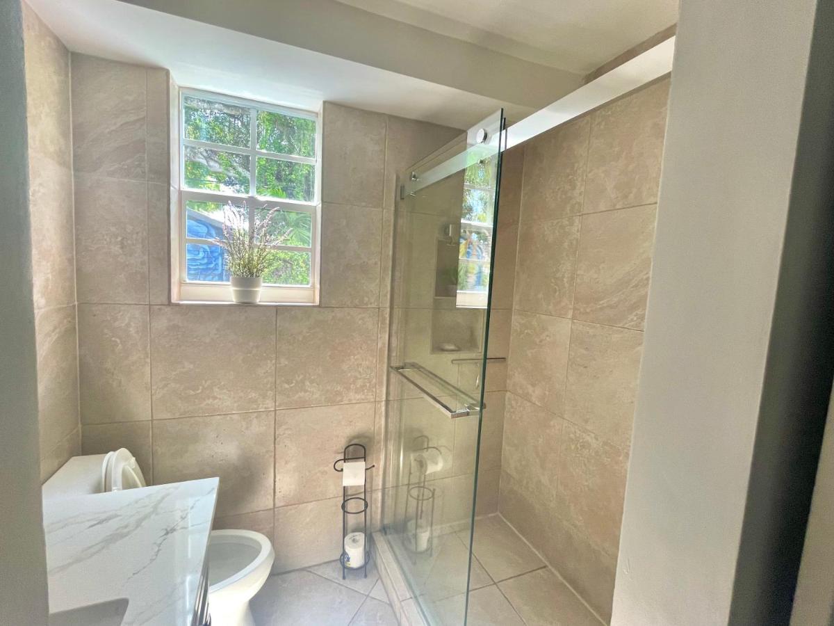 The Agustin Guesthouse - Men Only Clothing Optional Fort Lauderdale Exterior photo