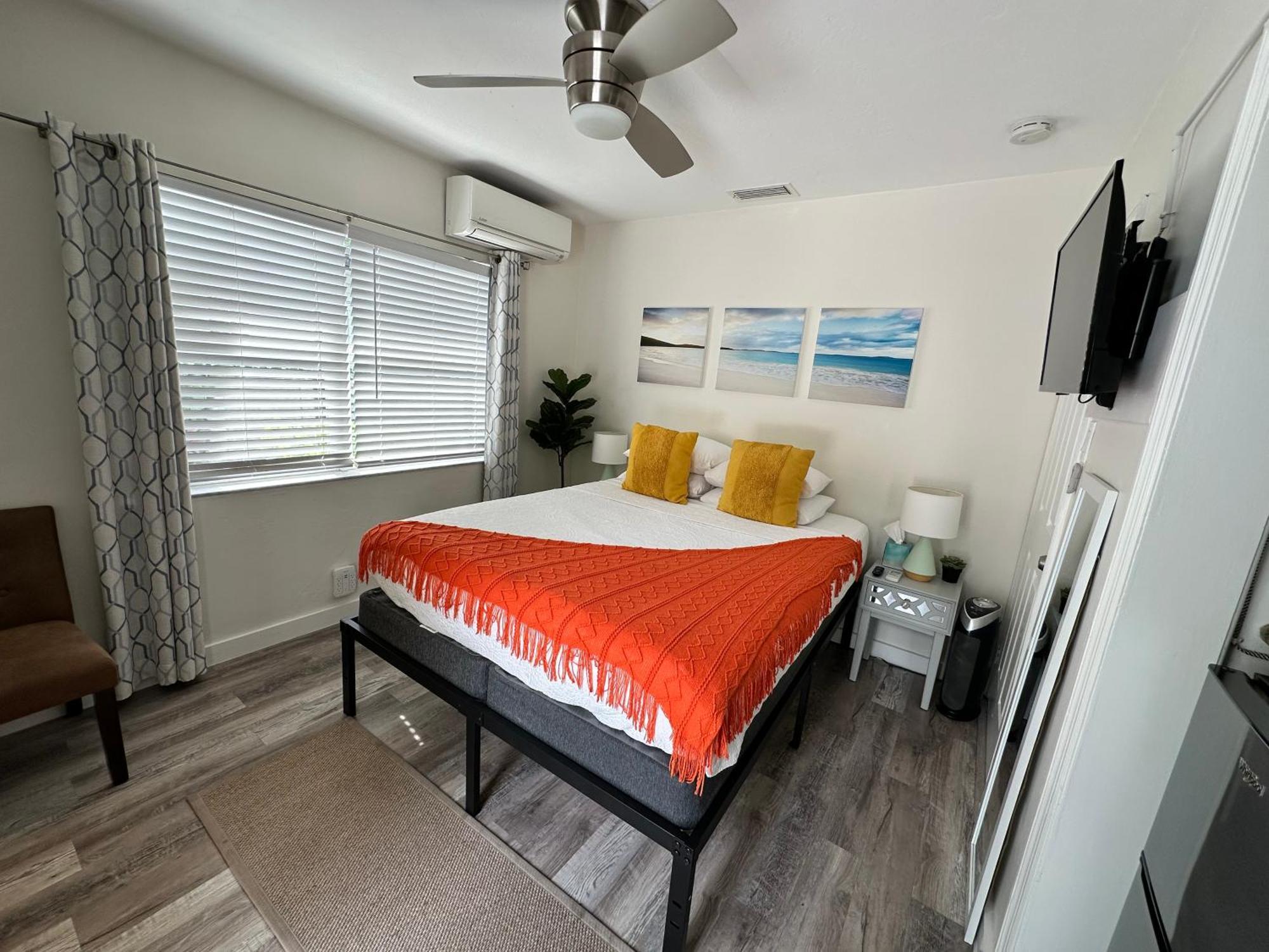 The Agustin Guesthouse - Men Only Clothing Optional Fort Lauderdale Exterior photo