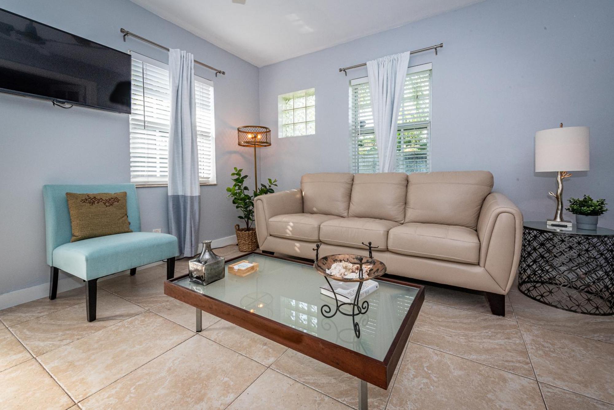 The Agustin Guesthouse - Men Only Clothing Optional Fort Lauderdale Exterior photo