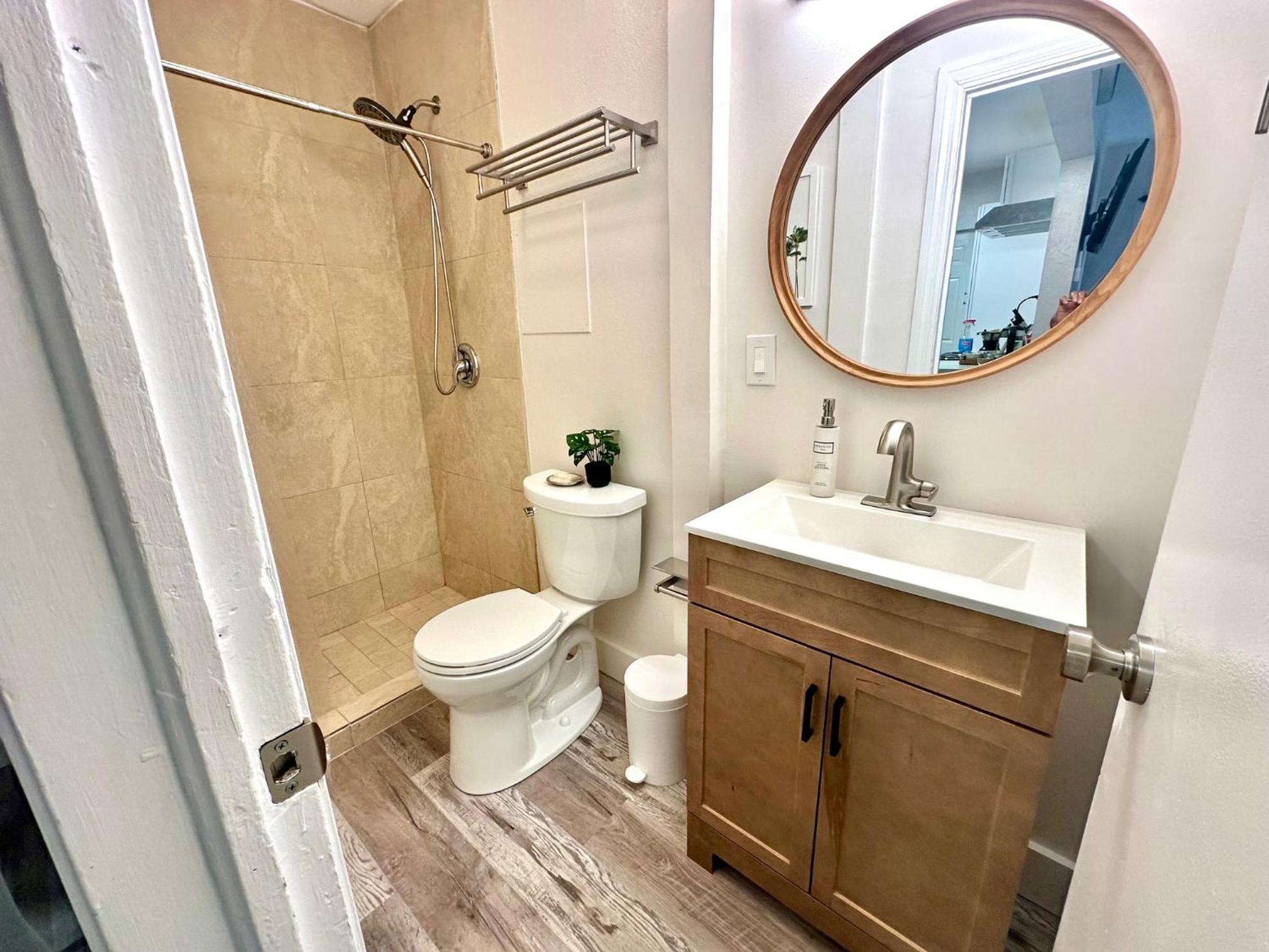 The Agustin Guesthouse - Men Only Clothing Optional Fort Lauderdale Exterior photo